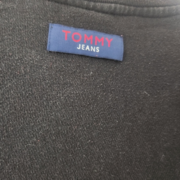 Vintage Script Logo Tommy Hilfiger Crew Neck Sweater - Picture 5 of 5